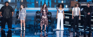 Sara Bareilles Joins ‘Idol’ Contestants for “When You Wish Upon A Star”