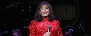 4 Books Every Loretta Lynn Fan Should Read