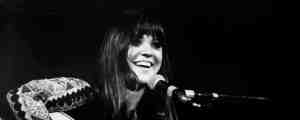 Review: Melanie Fans Rejoice—An Archival Offering From the Flower Power Princess