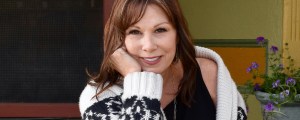 Listen: Suzy Bogguss and the McCrary Sisters Team Up for Powerful New Single “It All Falls Down to the River”