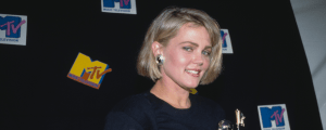 6 Singers Whose Solo Careers Surpassed Their Bands’ Success