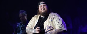 Jelly Roll Holds Surprise Concert, Toy Drive in Nashville, Calls for Kindness on Social Media