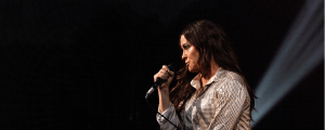 Alanis Morissette Announces Triple Moon Tour 2024: Joan Jett, Morgan Wade, and a Celebration of Inner Peace