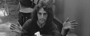 The Meaning Behind the First Song Denny Laine Wrote on His Own for Wings, “Time to Hide”