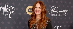 “Super Fan” Julia Roberts Shares Endearing Reason She Loves Taylor Swift’s “Betty”