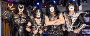 Dee Snider on the End of KISS: “When I See the Bodies in the KISS Coffins, Then I’ll Say, ‘They’re Done’”