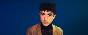 Declan McKenna Channels Paul McCartney in Viral Cover of ABBA’s “Slipping Through My Fingers”