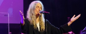 Patti Smith, 76, Taken to Hospital With Sudden Illness, Cancels Italy Show