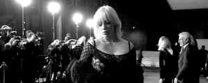 Shall We Watch 5 Fascinating Single-Shot Music Videos?