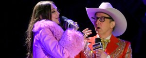 3 Things You Didn’t Know About Elle King—Singer, Songwriter, & Rob Schneider’s Daughter