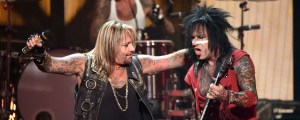 3 Hard Rock Songs From 1990 That Are Impossible To Forget