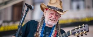 Willie Nelson “Keeps on Giving” With Hilarious Images from Movie With Kris Kristofferson