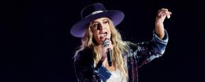 Lainey Wilson Among GRAMMY-Winning Stars to Perform at the 2024 People’s Choice Awards
