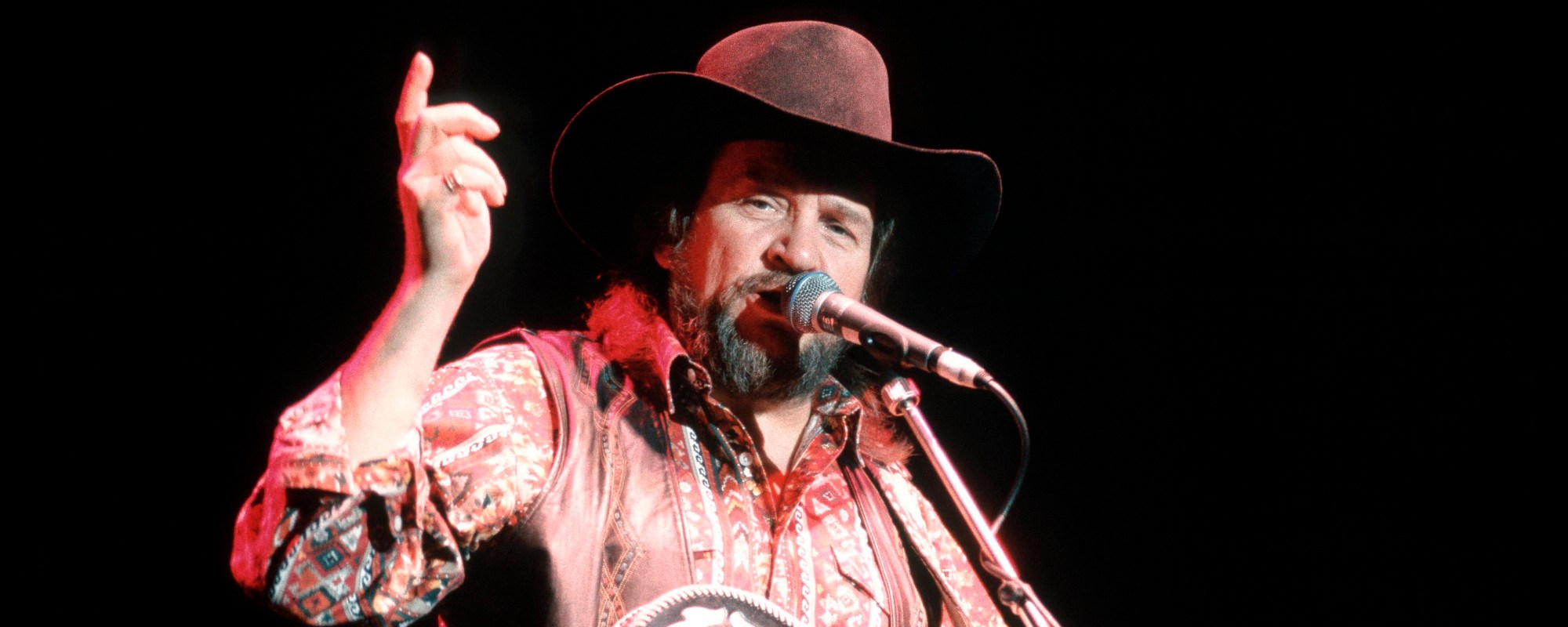 Watch: Waylon Jennings Play His Final Concert at Ryman Auditorium in 2000