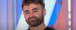 Watch Heartbroken ‘American Idol’ Hopeful Break Down in Tears During Emotional Audition