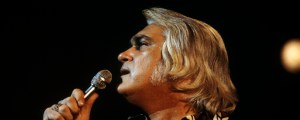 On This Day in 1974, Charlie Rich Was at No. 1 with a Grammy-Winning International Crossover Hit Penned by Billy Sherrill and Norro Wilson