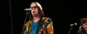 The Album Todd Rundgren Produced To Mock The Boss: “I Didn’t Care if It Succeeded or Not; I Just Wanted To Make Fun of Bruce Springsteen!”