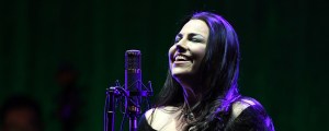 Music as Therapy: The Story Behind the Breakup Song “Call Me When You’re Sober” by Evanescence