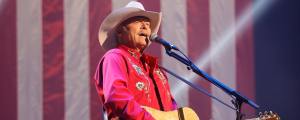 3 Toe-Tapping Country Songs to Soundtrack Your 4th of July Party