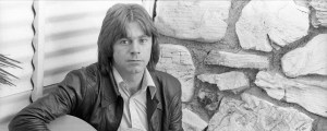 The Story Behind “Girls Talk” by Dave Edmunds and How He Took Liberties with the Elvis Costello Song 