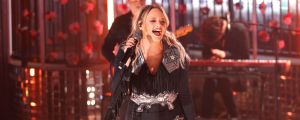 Watch Young Miranda Lambert Fan Steal the Show and Singer’s Heart at Minnesota Concert
