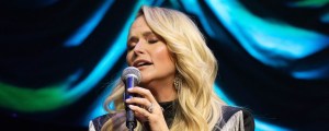 Miranda Lambert Shuts Down Rowdy Behavior at Recent Show, Says “It’s Always the Girls, We Get Crazy!”