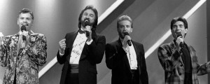 The Tragic Story Behind the Oak Ridge Boys’ First No. 1 “I’ll Be True to You”