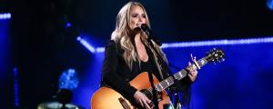 Miranda Lambert Teases Unreleased Song Titled “Alimony” as She Heads into a “Big Week”