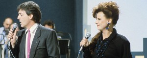 The Unusual Way MTV Made Tracey Ullman’s “They Don’t Know” a Hit in the U.S.
