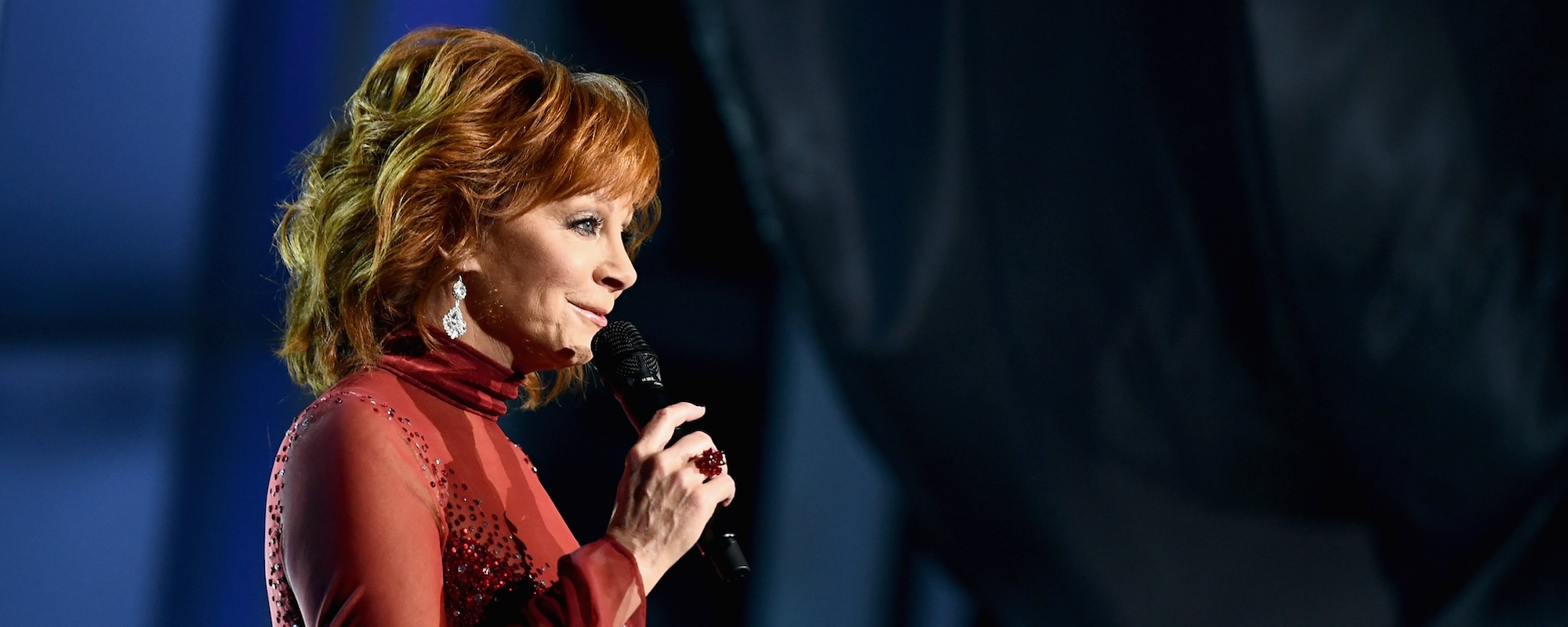 reba mcentire red dress McEntire's ACM Awards fashion over the years Reba McEntire wore her 1993