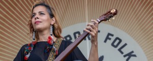 Ireland Bound: Rhiannon Giddens, Ron Block, Peter Rowan Celebrate Music Culture at ‘Your Roots Are Showing’