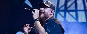 3 of the Strongest 21st Century Debut Country Albums That Took These Artists to the Top