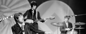 Behind the Album: ‘Between the Buttons,’ an Unheralded Rolling Stones Album Straddling Separate Eras