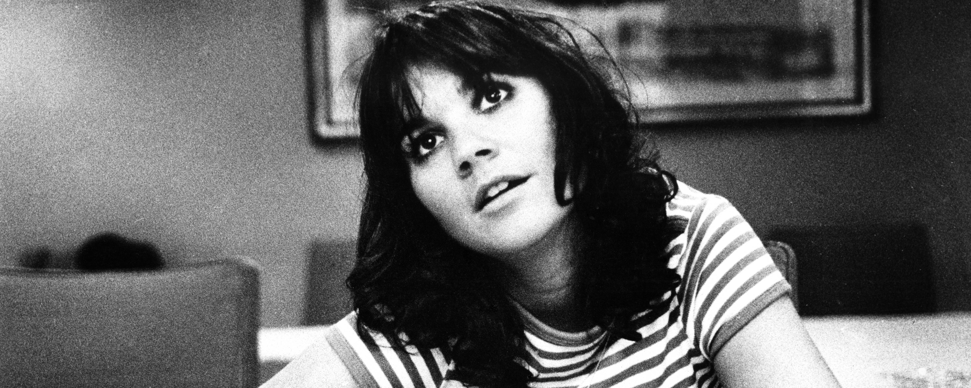 did linda ronstadt smoke cigarettes Do I need to start a new series called Linda Ronstadt smoking? Of course,  I'd never do that