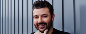 On Board with Country Star Chris Young: I Thought I’d Die on His Plane and a Lifetime of Other Memories