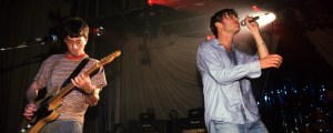 5 Timeless British Rock Albums From 1995 Always Worth Revisiting