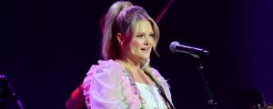 Reviewing Every Must-Hear New Country and Americana Song for This Week (1/13-1/17)