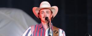Zach Top Scolds Fans for “Acting Stupid” During a Sold-Out Show in New Mexico