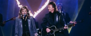 Yacht Rock Essentials: “Stumblin’ In,” the Soft-Rocking Duet From Glam Rockers Suzi Quatro and Chris Norman