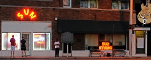 5 Groundbreaking Songs Recorded at Sun Studio