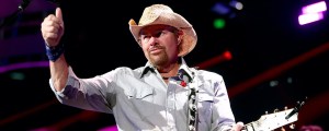 The Real Reason Toby Keith Decided To Leave His Label and Start the Wildly Successful Show Dog Records