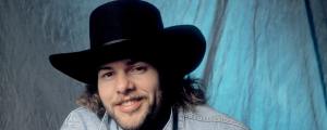 On This Day in 1993, Toby Keith Introduced Himself to the Country Music World with His No. 1 Debut Single “Should’ve Been a Cowboy”