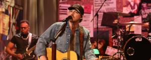 TV Icon Lorne Michaels Accused of Snubbing Morgan Wallen on ‘Saturday Night Live’