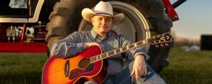 John PayCheck Shows Fans a Good Time in New “Honky-Tonk Blackout” Music Video (Exclusive Premiere)