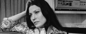 The “Haunted” Song Loretta Lynn Wrote Sitting on the Stairs in Patsy Cline’s Home Shorty After Her Death in 1963