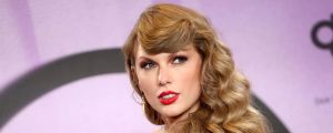 Why Taylor Swift Fans Are Convinced She’s (Finally) Making This Bombshell Announcement at Tonight’s AMA Awards