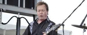 Rick Derringer, Rock Legend Known for “Hang on Sloopy” and “Rock and Roll Hoochie Koo,” Dead at 77