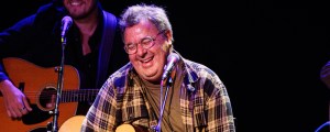 Vince Gill Offers Thoughts on the Legacy of the Grand Ole Opry: “I’ll Bet on It”