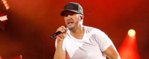 Luke Bryan Offers Simple, Yet Wise, Songwriter Advise in Surprise Cameo on ‘Duck Dynasty: The Revival’