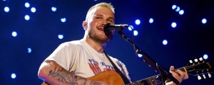 “They’re the Only Reason You’re Around”: Country Singer Shocked People “Idolize” Zach Bryan After Tiff With Young Fan